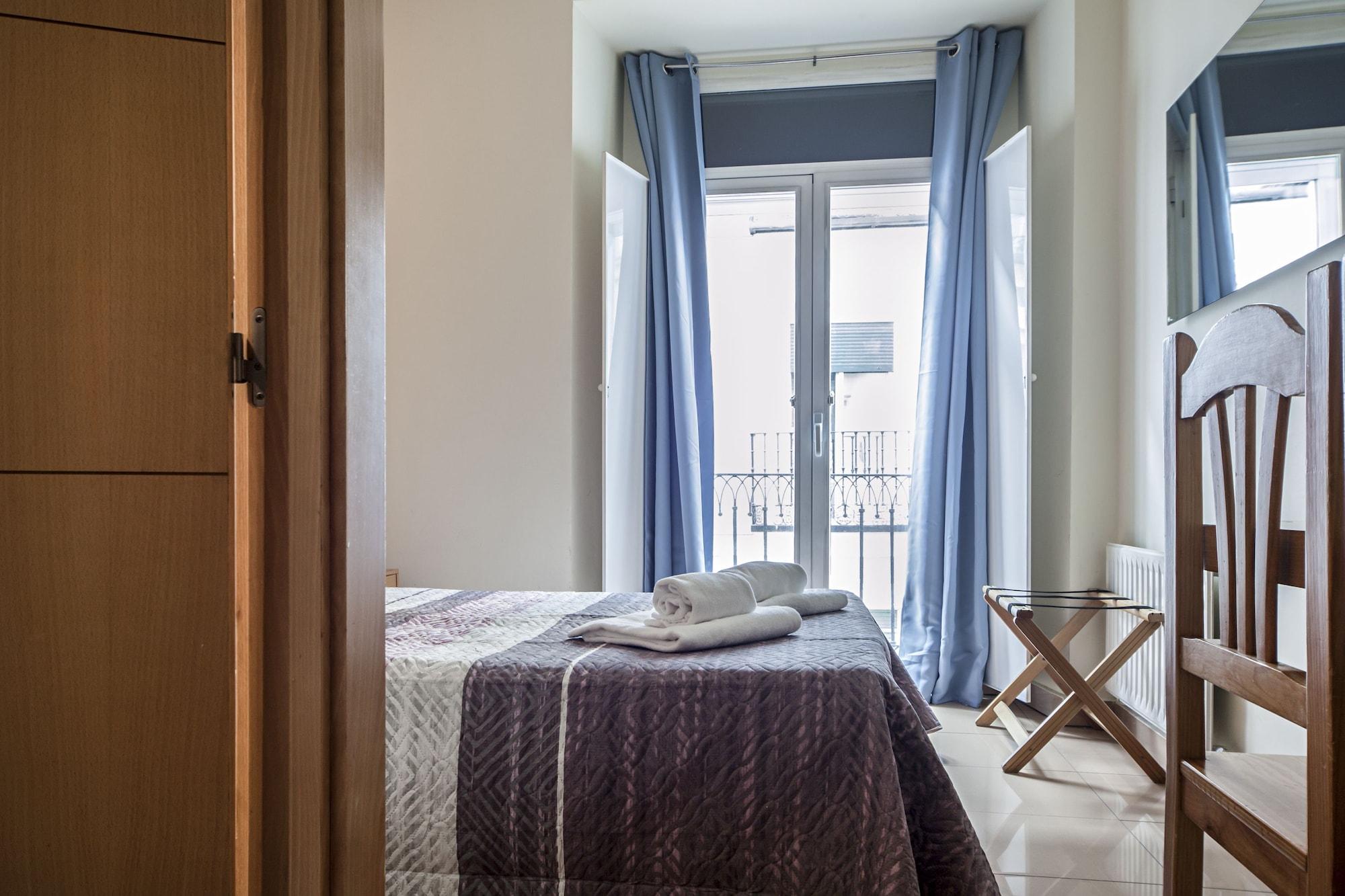 Alterhome Puerta Del Sol V 马德里 外观 照片