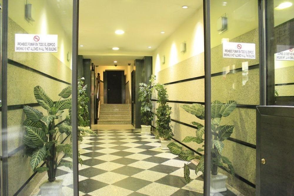 Alterhome Puerta Del Sol V 马德里 外观 照片